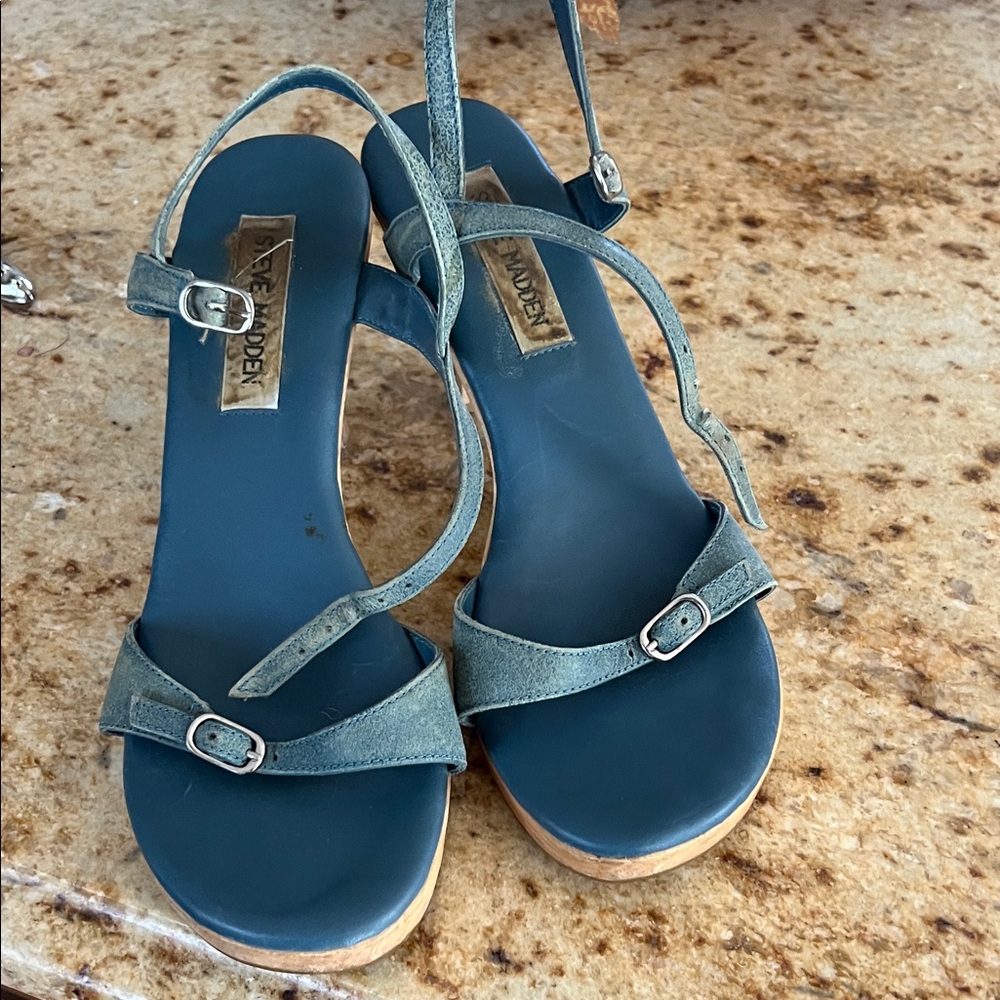 Steve Madden Teal Strappy Vintage Wooden Debyy Sandals 7.5